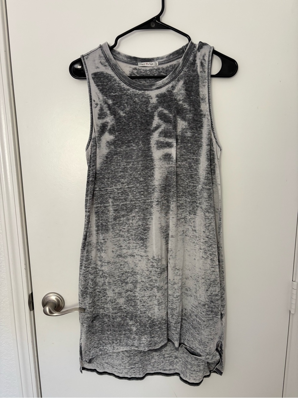 Heart Hips Gray Mineral Wash Sleeveless Tank